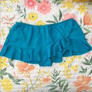 Swim skirt